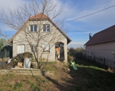 Eladó családi ház Pécs 69 900 000 Ft