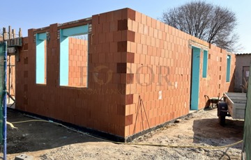 Eladó családi ház