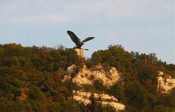 Eladó telek/földterület