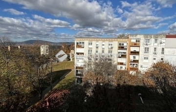 Eladó lakás