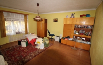 Eladó családi ház