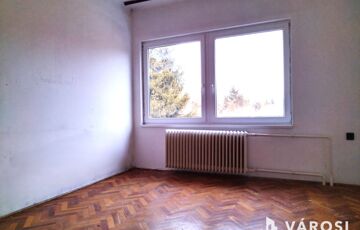 Eladó családi ház