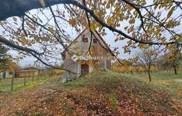 Eladó üdülő/nyaraló