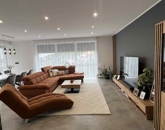 Eladó családi ház Pécs 229 000 000 Ft