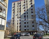 Eladó lakás Pécs 46 000 000 Ft