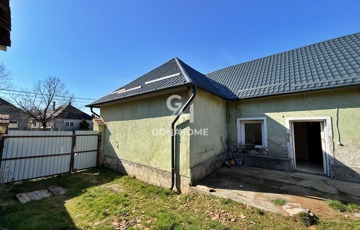 Eladó családi ház