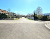 Eladó telek/földterület Üröm 39 900 000 Ft