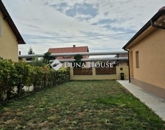 Eladó családi ház Szekszárd 99 999 000 Ft