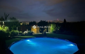 Eladó családi ház