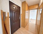 27564