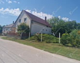 Eladó családi ház Ászár 64 900 000 Ft