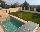 Eladó családi ház Vác 295 000 000 Ft