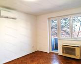 Eladó 1.emeleti felújított lakás Szolnok abszolút belvárosában!