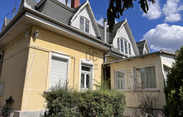 Eladó családi ház