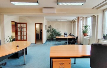 Eladó iroda/üzlethelyiség