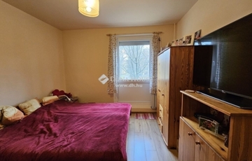 Eladó lakás