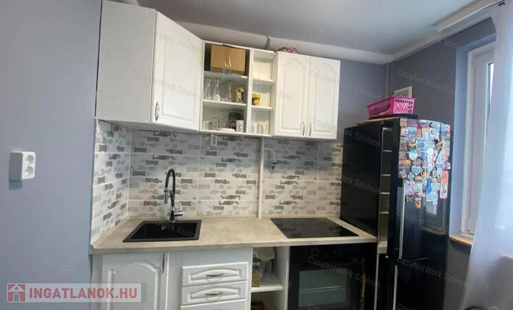 2 szobás lakás eladó Szolnokon az Orosz Gy. úton