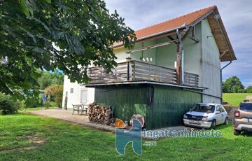 Eladó családi ház