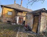 Eladó családi ház Komárom 78 000 000 Ft