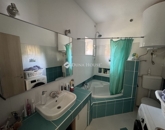 Eladó családi ház Pécs 64 900 000 Ft