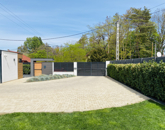 Eladó családi ház Hernád 329 000 000 Ft