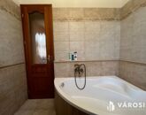 Eladó családi ház Debrecen 189 000 000 Ft