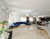 Eladó családi ház Budapest XV. ker 180 000 000 Ft