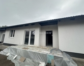 Eladó családi ház Monor 90 000 000 Ft