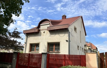 Eladó családi ház