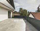 Eladó családi ház Gyenesdiás 144 900 000 Ft