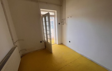 Eladó iroda/üzlethelyiség