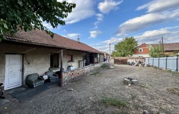 Eladó családi ház
