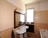 Eladó családi ház Debrecen 128 000 000 Ft