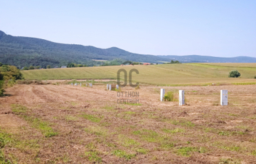 Eladó telek/földterület