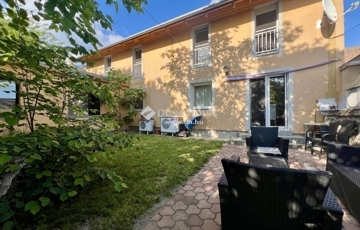 Eladó családi ház