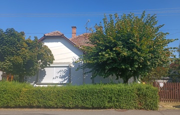 Eladó családi ház