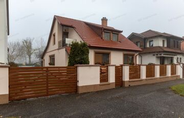 Eladó családi ház