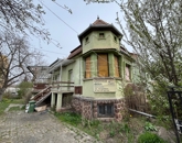 Eladó családi ház Komárom 53 900 000 Ft