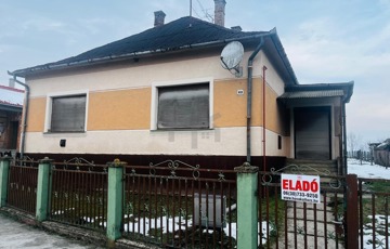 Eladó családi ház