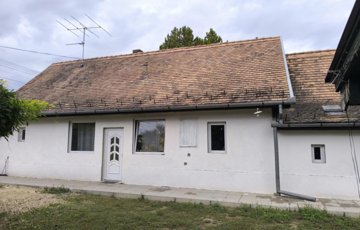 Eladó családi ház