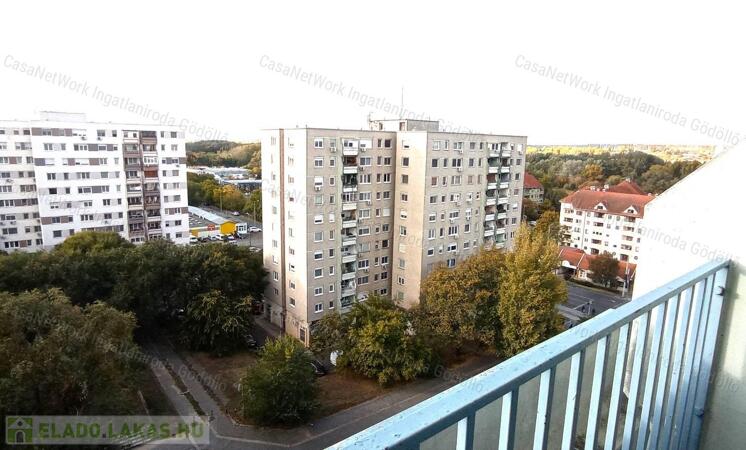 Jó állapotú panel lakás kiváló helyen                                 