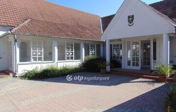 Eladó ipari ingatlan