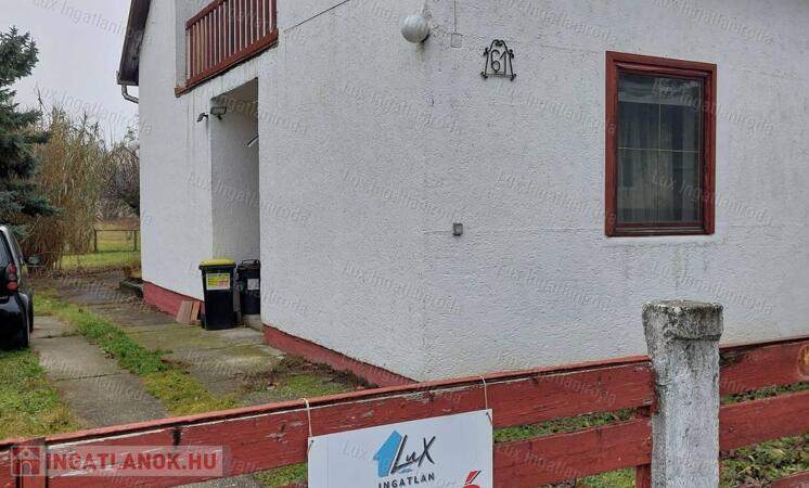 Családi ház ELADÓ Tarjánban - Kizárólag a kínálatunkban