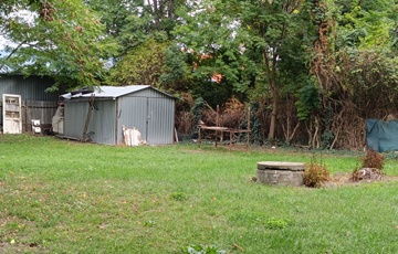 Eladó telek/földterület