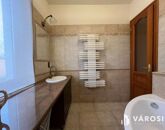 Eladó családi ház Debrecen 189 000 000 Ft