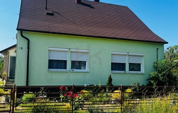 Eladó családi ház