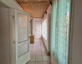 Hevesvezekényen, 95 nm-es, 3 szobás, felújítandó családi ház eladó