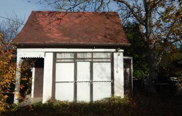 Eladó telek/földterület