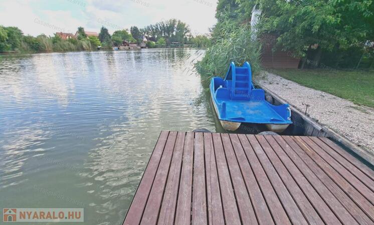 Nagyfoki holtágon 2 házból álló, befektetésre alkalmas ingatlan eladó                                 