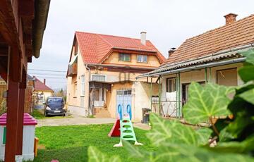 Eladó családi ház